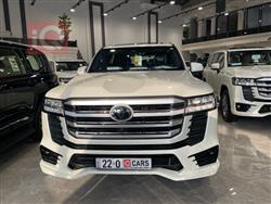 تۆیۆتا لاند کروزەر